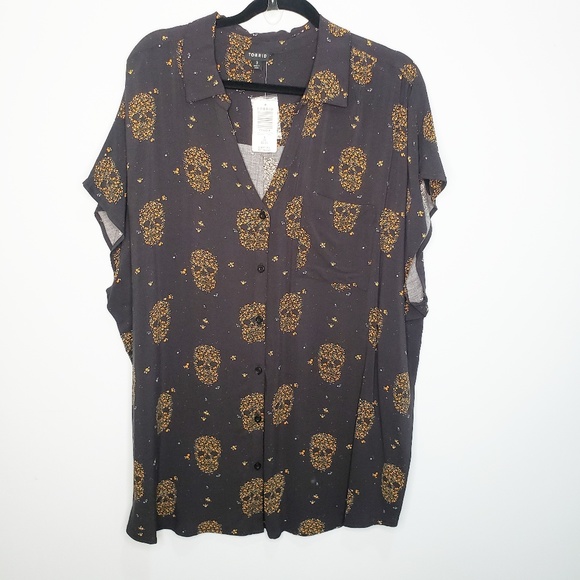 Torrid Plus Size Skull Challis Button Down Top - Picture 3 of 6
